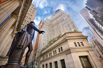 Skyscrapers in Wall Street financial district, New York City - obrazy, fototapety, plakaty