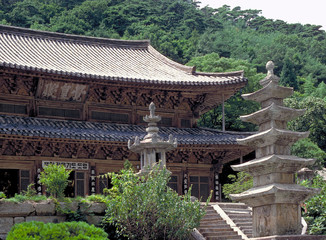 Fototapeta na wymiar Hwaomsa Temple, Jirisan National Park, Korea