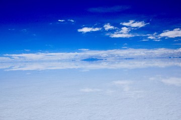 Uyuni Salt Flat(Salar de Uyuni)