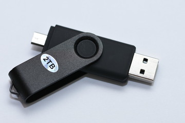 2 TB USB 2.0 Micro USB Flash Drive / OTG Android Stick / Memory Stick for Phones
