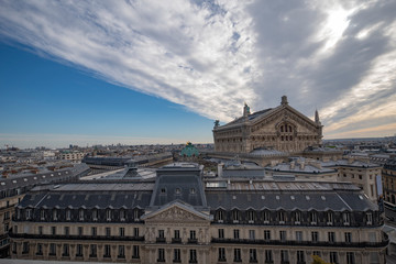 Obraz premium Paris view from Lafayette's Gallery rooftop.