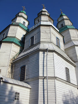The largest wooden church of Ukraine and a UNESCO World Heritage Site, Nine-Dome Holy Trinity Cathedral, built about 1778 without any nails in Novomoskovsk.