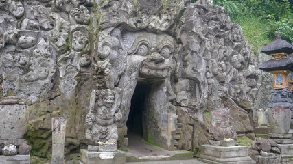 Fototapeta na wymiar goa gajah sanctuary, commonly known as ‘elephant cave,' on bali, indonesia