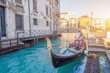 Fototapeta na wymiar Venice canal traditional gondola landmark, old architecture