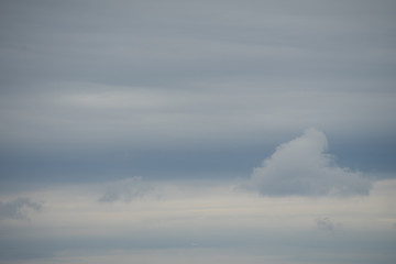 曇り空