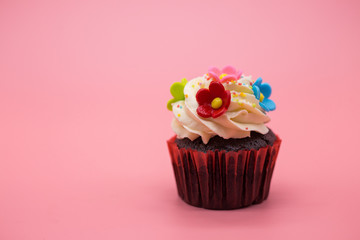  valentine cupcake on pink background