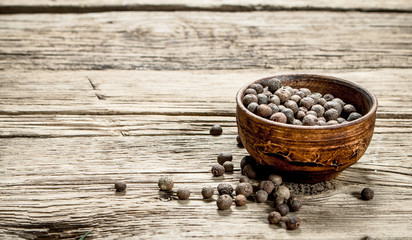 Black pepper in the bowl.