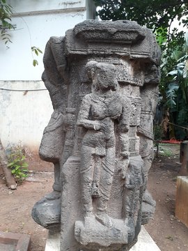 ancient ruins of sundari statue