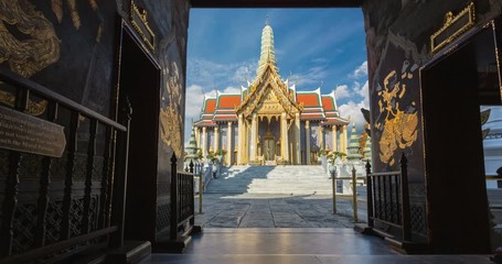  Wat Phra Kaew Ancient temple in bangkok Attractions Ancient culture and religion in Thailand