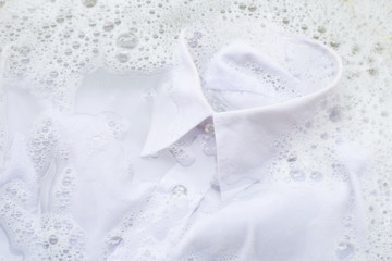 Soak  cloth before washing, white shirt