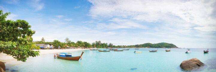 Fototapeta na wymiar Panorama of asian paradise beach in Thailand