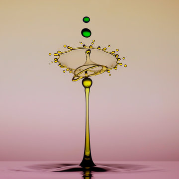 Water droplets and splash crown
