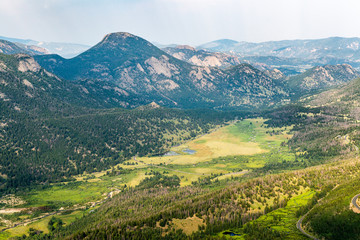 Fototapeta na wymiar Looking down on Horseshoe Park in the Rocky Mountain National Park, Colorado