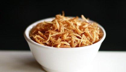 Fried red onion. Can used as topping on the side with the chicken, meat or fish dishes.