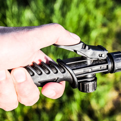 button on submission of a pump nozzle spray solution.