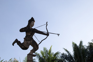 Buddha Park (Wat Xieng Khuan) is a famous sculpture park with more than 200 religious statues including a huge 40-metre high.