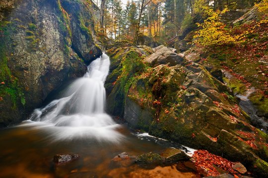 Waterfall, Petit Cascade de Tendon, Vosges, Alsace, France, Europe