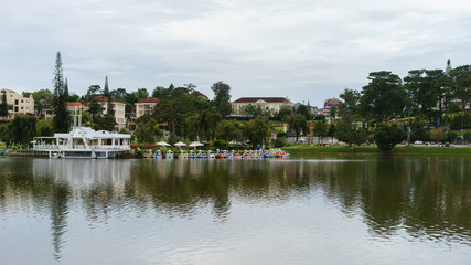 Obraz premium pedal boat at the lake