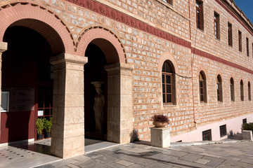 struttura architettonica con facciate di palazzi 