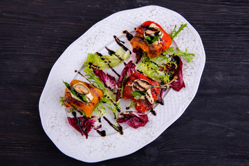 The sweet pepper stuffed with a tuna with capers