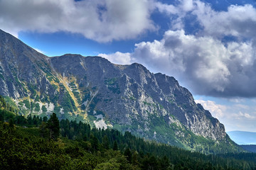 Fototapeta na wymiar Beautiful panoramic view of the High Tatras mountains in the early autumn, Slovakia.