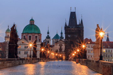 Fototapeta na wymiar morning view of the Charles Bridge and the city of Pragu