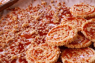 Thai crispy rice cracker