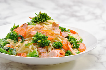 春の味覚　菜の花パスタ