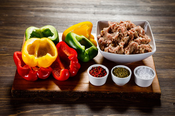 Ingredients for stuffed pepper with meat