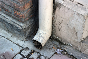 Downspout waterspout rainwater drainage pipe building 