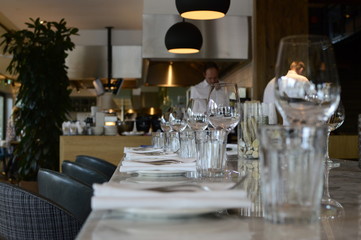 elegant table setting