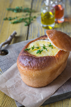 Camembert bread bowl