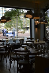 elegant table setting