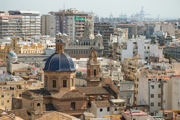 Obraz premium View of Valencia city from the bell tower of the Cathedral