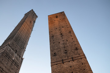  The two medieval towers of the city Asinelli, the highest and Garisenda. © Massimo Parisi