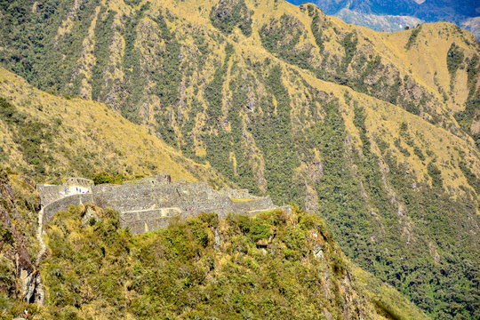 Sayacmarca inca trail