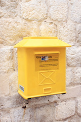 クロアチアの郵便ポスト