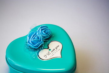 Metal box in the form of heart with the inscription 