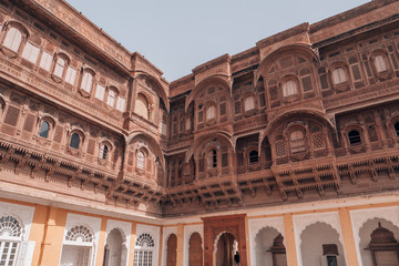 Obraz premium Mehrangarh Fort above the blue city of Jodhpur in Rajasthan, India