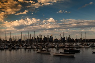 Melbourne skyline sunset