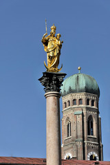 Fototapeta na wymiar Mariensäule, Marienplatz, München, Bayern, Deutschland, Europa