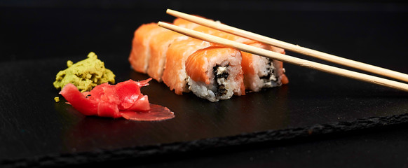 sushi black plate