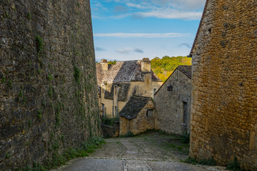 Obraz premium Street with historical houses in Beynac-et-Cazenac, Dordogne department, France