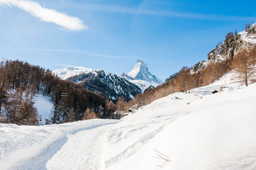 Zermatt, Furi, Zmutt, Zmuttbach, Matterhorn, Winterwanderweg, Winter, Wintersport, Alpen, Schweiz