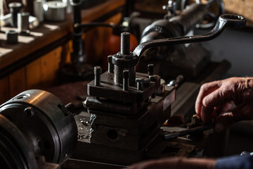 metalwork on lathe machine
