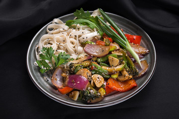 Wok vegetables with noodles