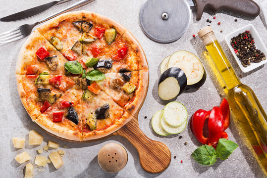 Hot pizza with pepper, zucchini and eggplant