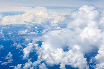 青空　雲　背景