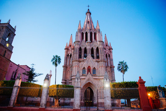 cathedral in San Miguel de Allende
