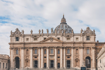 Fototapeta na wymiar St. Peter’s basilica, Vatican city